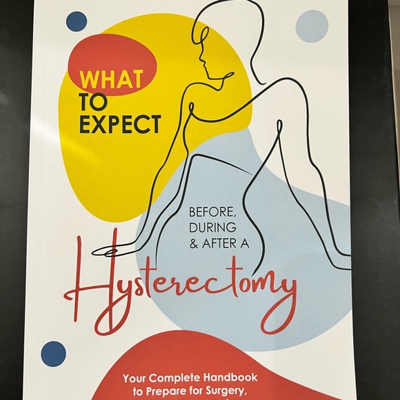 What to Expect Hysterectomy Handbook - Picture 1 of 2